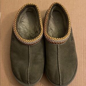 UGG Tasman Woodland Green Size 39